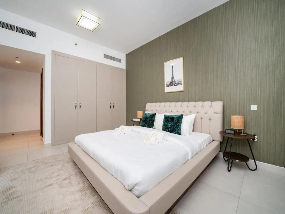 Chic 1 Bed Getaway In Al Jaddaf Easy City Access Dubai 0*,