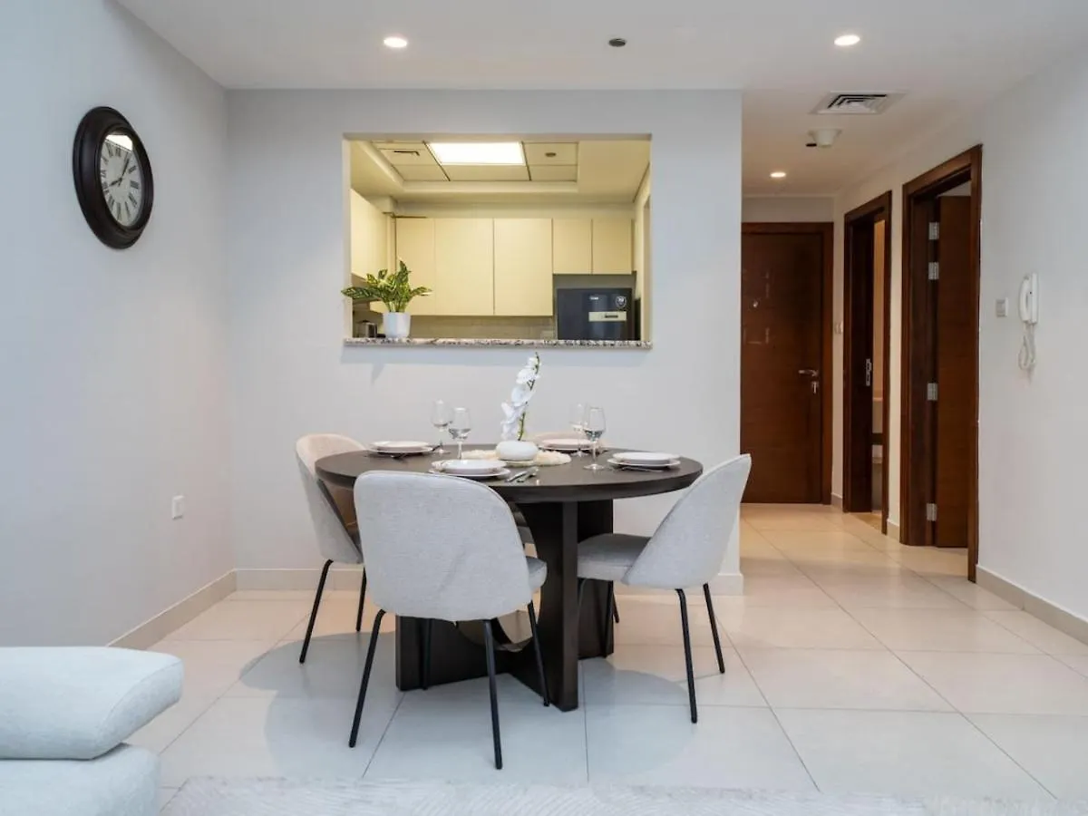 Chic 1 Bed Getaway In Al Jaddaf Easy City Access Dubai Apartment