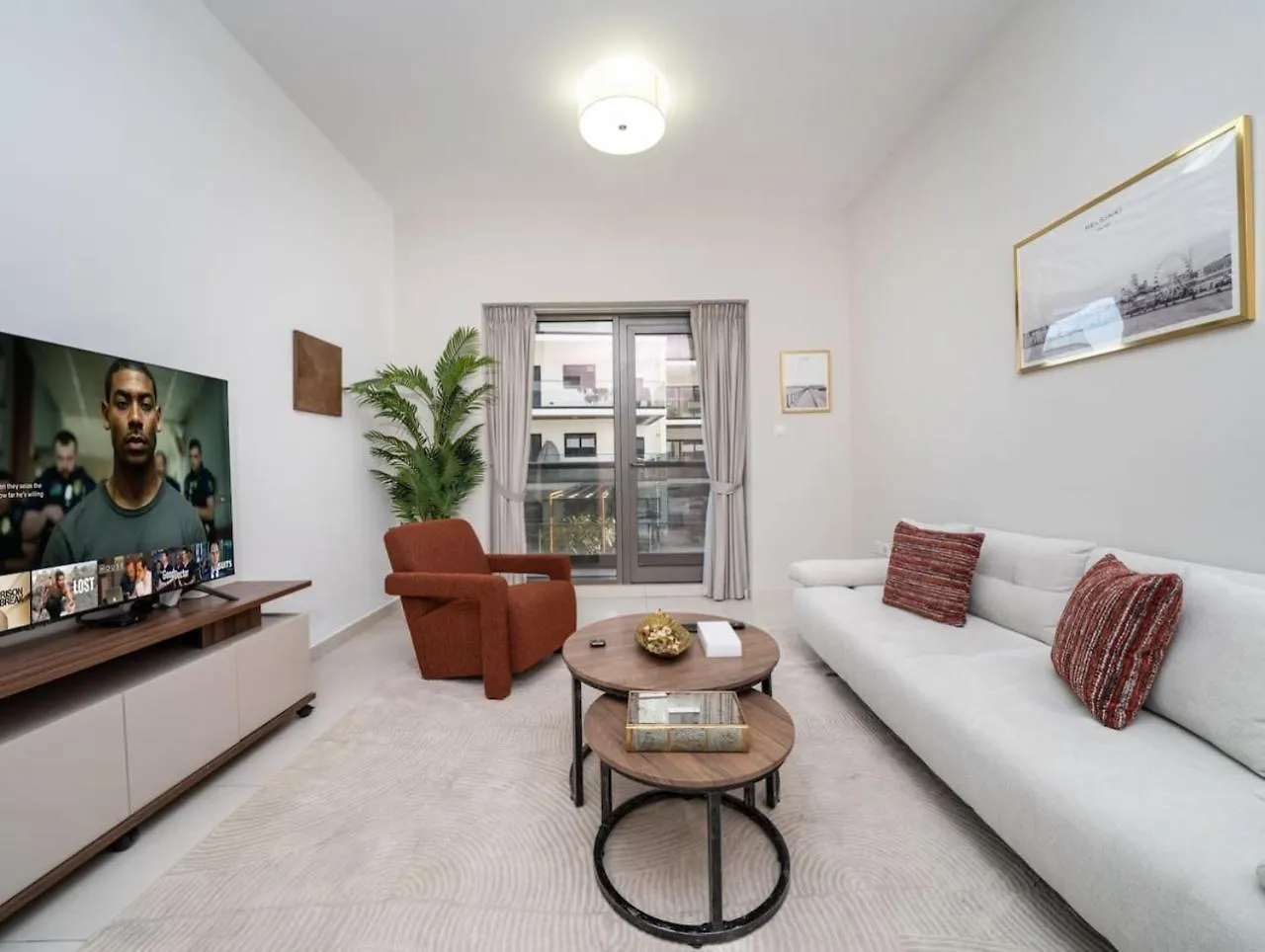 Chic 1 Bed Getaway In Al Jaddaf Easy City Access Dubai