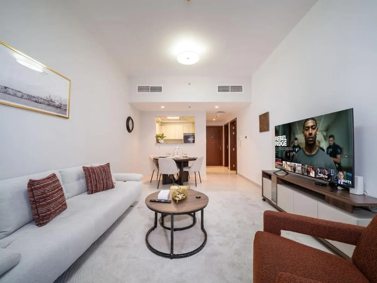 Chic 1 Bed Getaway In Al Jaddaf Easy City Access Dubai 0*,