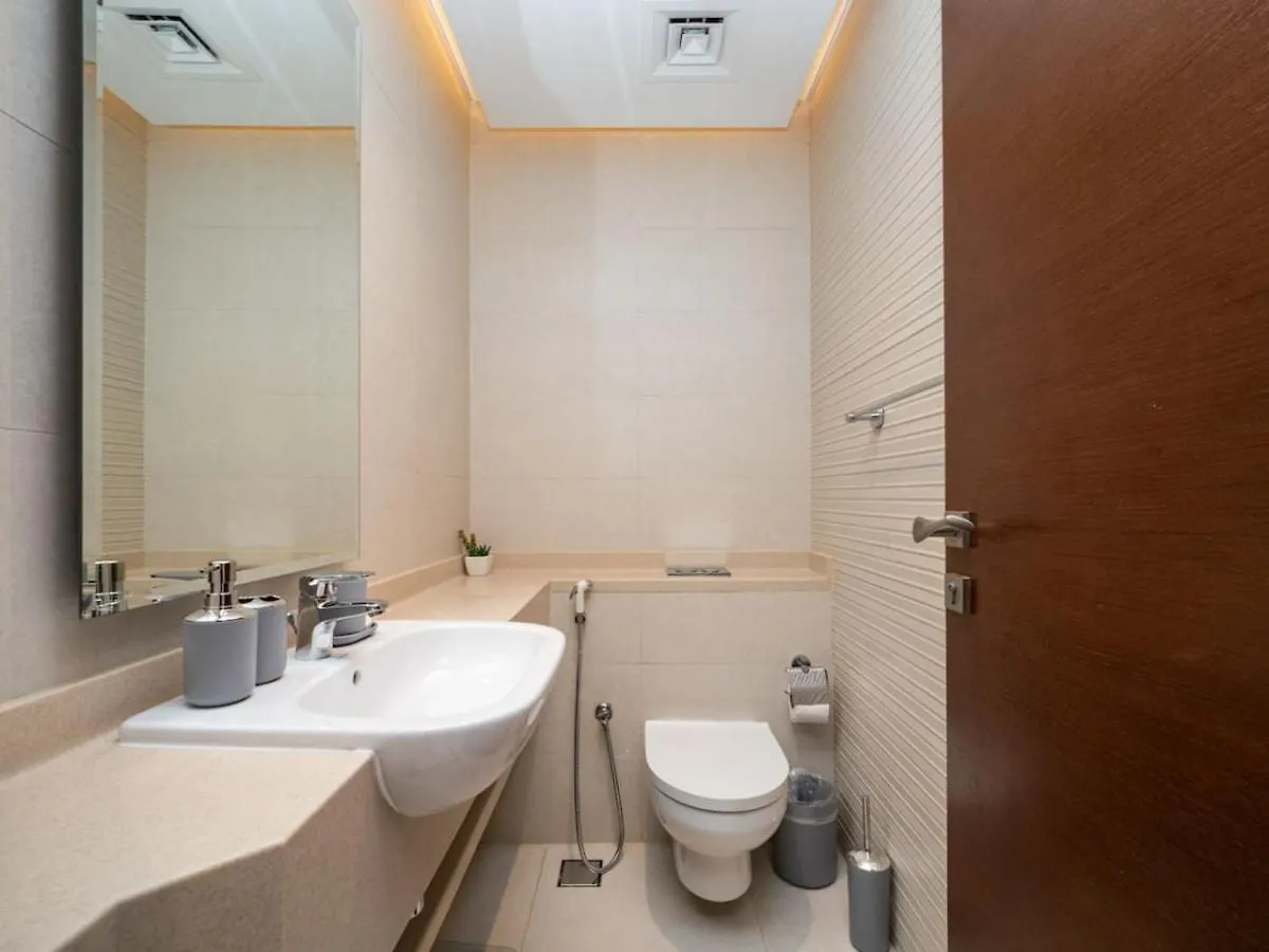 Apartment Chic 1 Bed Getaway In Al Jaddaf Easy City Access Dubai United Arab Emirates