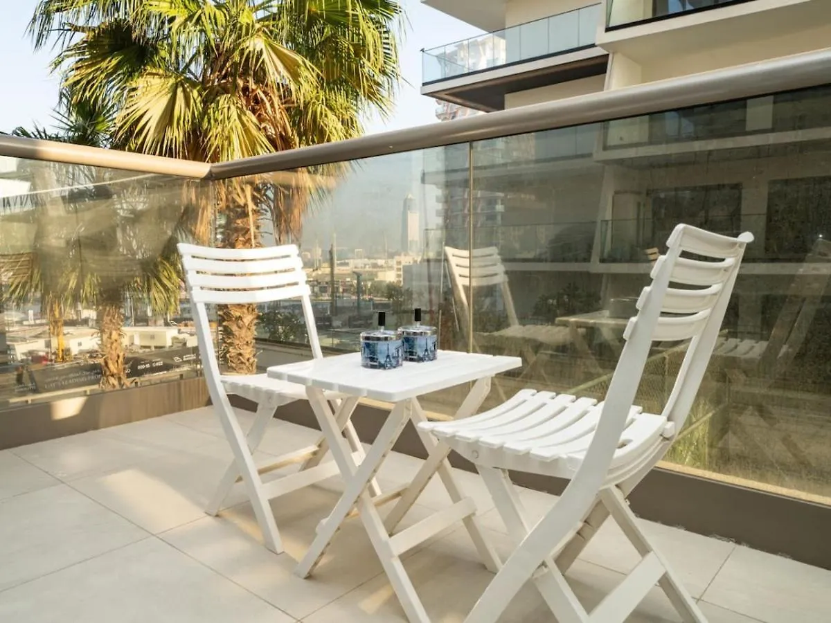 Chic 1 Bed Getaway In Al Jaddaf Easy City Access Dubai Apartment